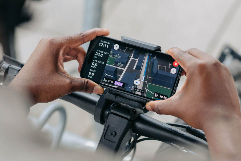 Nouvel affichage de la navigation dans l'application eBike Flow présentée par Bosch à l'Eurobike 2024.