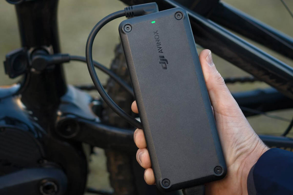 Chargeur pour le système d'entraînement de vélo électrique DJI Avinox